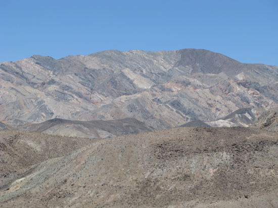 Die Farben &amp; Strukturen der Gebirge faszinierten uns enorm.