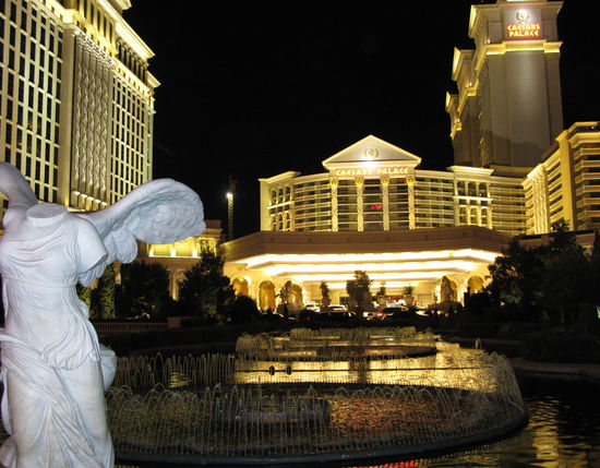 Vor dem "Caesars Palace"