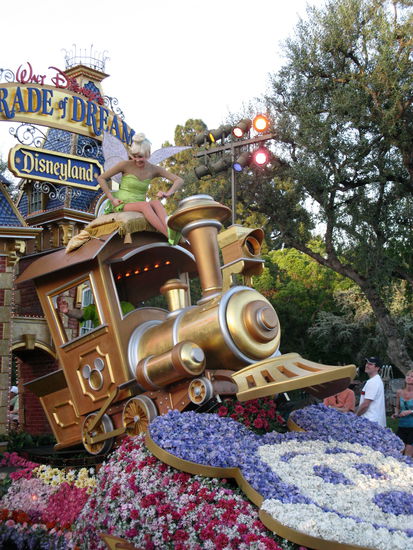 Tinkerbell &amp; Peterpan...