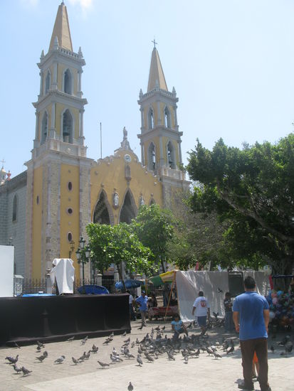 Die historische Kirche von Mazatlan.