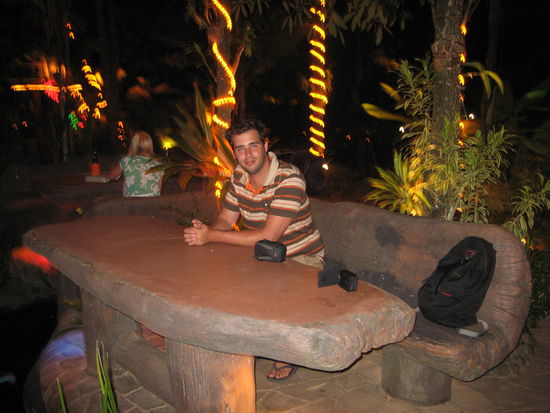 Der Weihnachtsschmuck vor unserem Hostel.