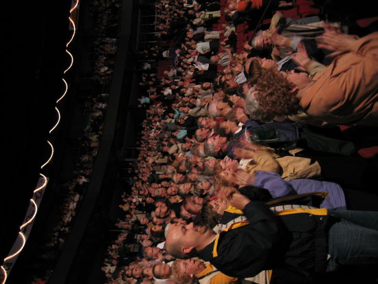 Stehenden Applaus fuer das gelungene Konzert des Andre Rieu