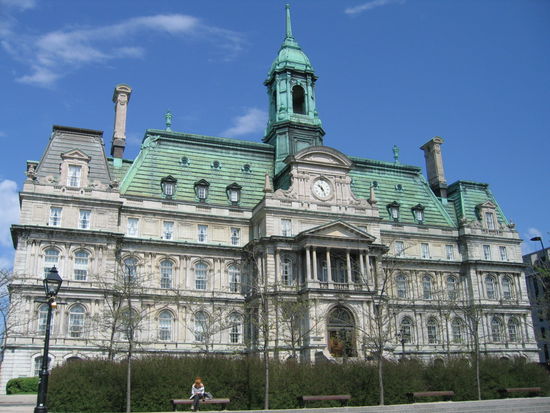 Hier ist das Rathaus der Stadt Montreal