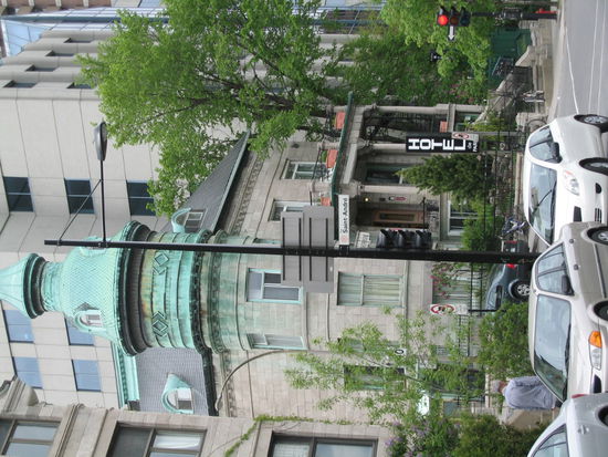 Unser Hotel passt vom Baustiel, richtig villenhaft, ganz gut in diese Gegend