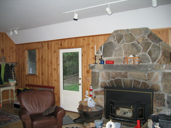 Das gemuetliche Platzerl am Kamin tat nach den verschwitzten Stunden und nach der Dusche richtig Wohl. Ein Bierchen gehoetre natuerlich auch dazu