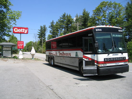 Dieser Bus brachte mich dann mit 6 stuendiger Fahrzeit nach New York City