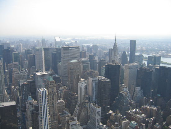 Blickrichtung Suedwest mit dem Hudson River
