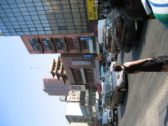 Dr Weg fuehrte mich auch durch China Town