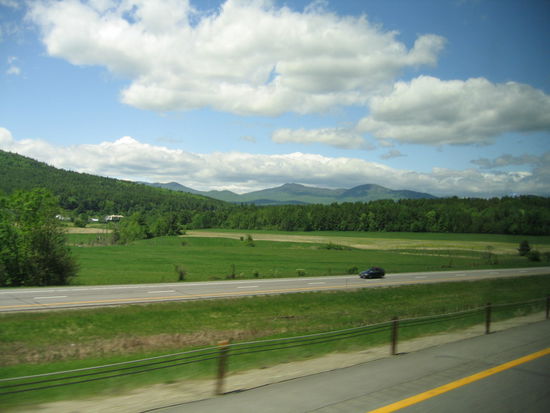 Im Hintergrund sind schon die Berge des Austragunsortes der Olypischen Spiel in Lake Placid zu sehen
