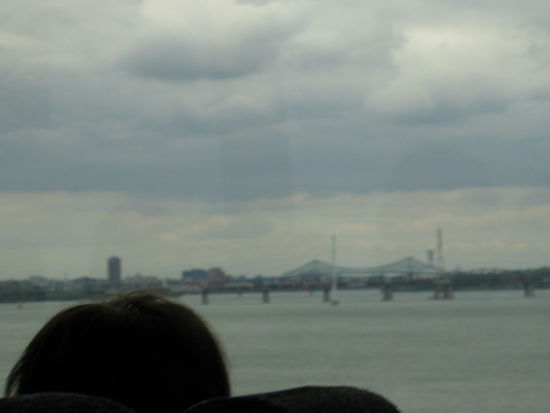 ... dann ists nur mehr ein Katzensprung bis nach Montreal.