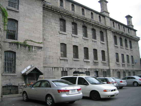 In dieser Ansicht kann klar die Vergangenheit dieses Hauses abgelesen werden