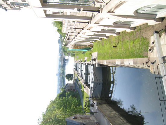 Ein Wasserschlaeusensystem verbindet den Rideau Canal mit dem Ottawa River und einen Levelunterschied von 24 m