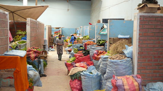 Das darf man alles essen , Obst und Gemuese in Huelle und Fuelle......