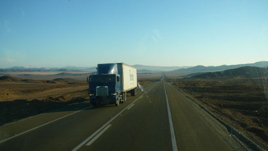 Kaum Verkehr auf einer der bekanntesten Strassen der Welt.....Der Sprit ist hier so teuer wie in Europa