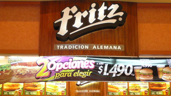 Am Hauptbahnhof entdeckt, die typisch deutsche (Burger)Kueche 