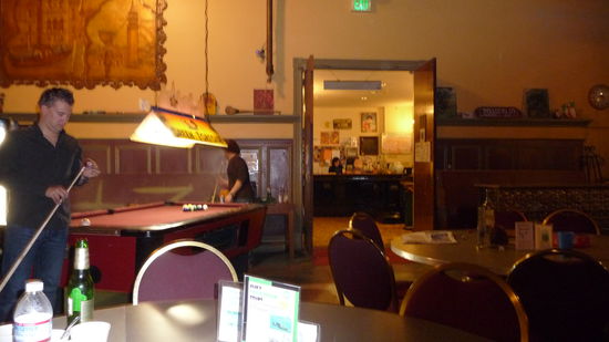 Esszimmer mit Blick auf die Rezi