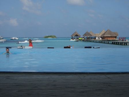 Am Pool