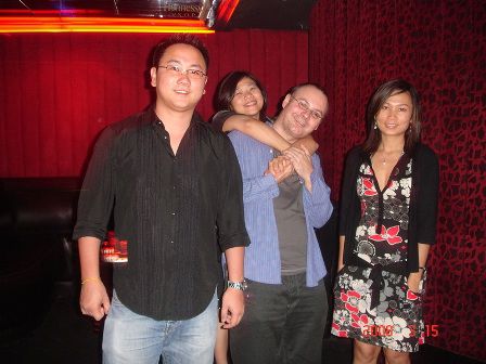 im Loft, Alex, Magda, myself und Kratai