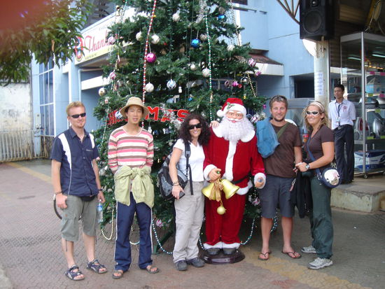 Weil so schoen weihnachtet... unsere kleine Gruppe mit Fuehrer
