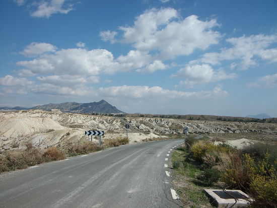 Die Umgebung von Fortuna gleicht einer Mondlandschaft