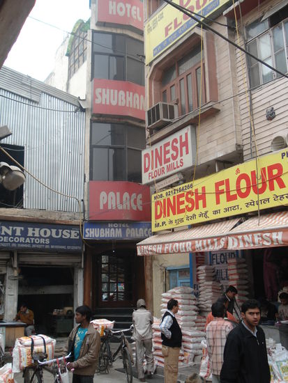 mein erstes hotel in delhi...