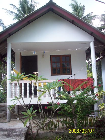 haeuschen nr. 2 um 300 baht!