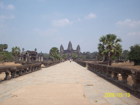 angkor wat von der ferne...