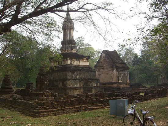 Wat Utthayan Noi und mein Fahrrad ...
