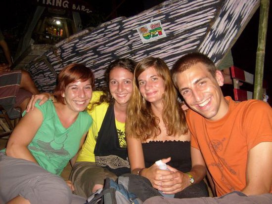Caro, Mari, Ker und Phillip auf Krabi