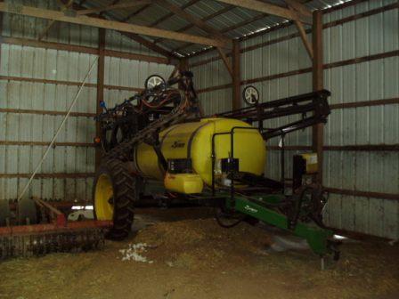Pflanzenschutzspritze natuerlich von John Deere
