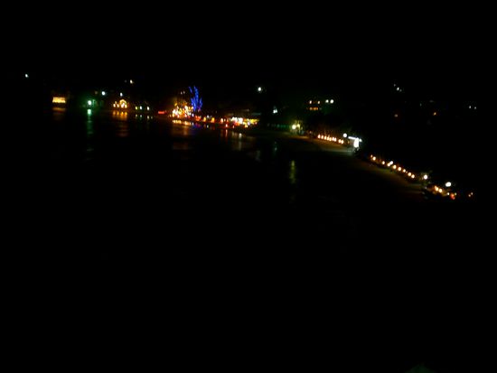 Partybeach Haad Rin bei Nacht von unserem Bungalow aus