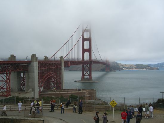 Golden Gate Bridge im Nebel - San Francisco Aug 2008