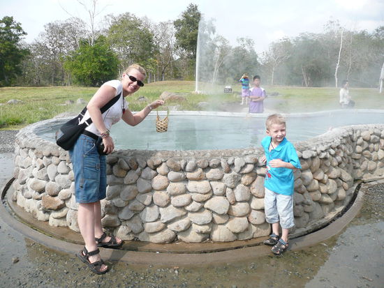 Eierkochen im Hot-Pool 105 Grad heiss