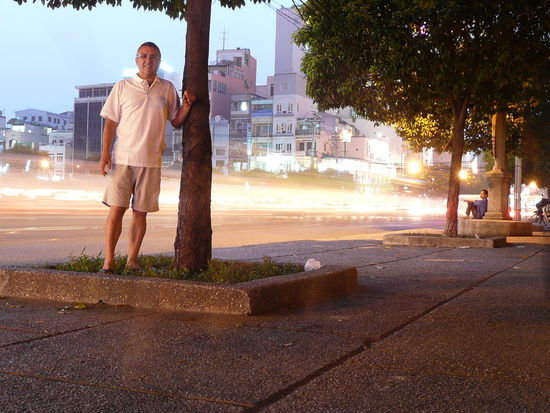 Unsere Spezialaufnahme (Nachtaufnahme mit Langzeitbelichtung) sieht doch klasse aus, oder???