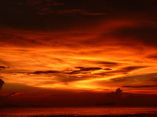 sind das nicht fantastische Sonnenuntergaenge...