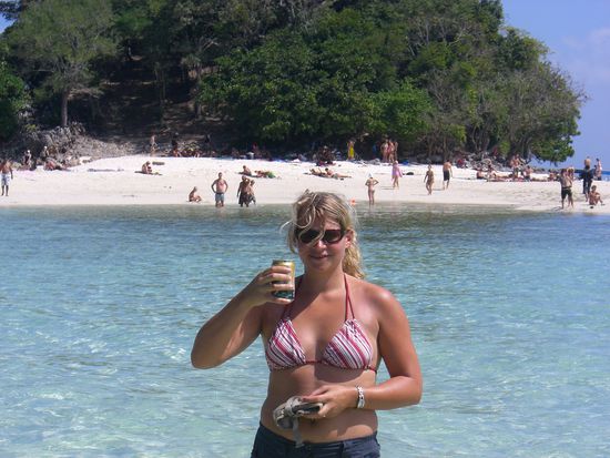 natuerlich durften wir mit den Indern trinken