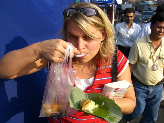 hmmm, Reis mit Karamel - auch Stefan traute sich, nachdem ich vorgekostet habe