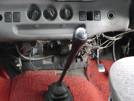 nein, der Bus wird nicht jedes Mal neu kurzgeschlossen - es sieht nur so aus...