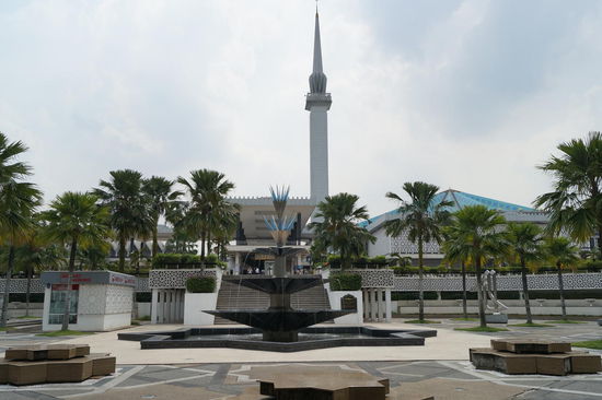 National Moschee von aussen