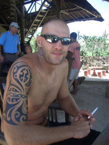 kusi's neues geiles tattoo... cool he??