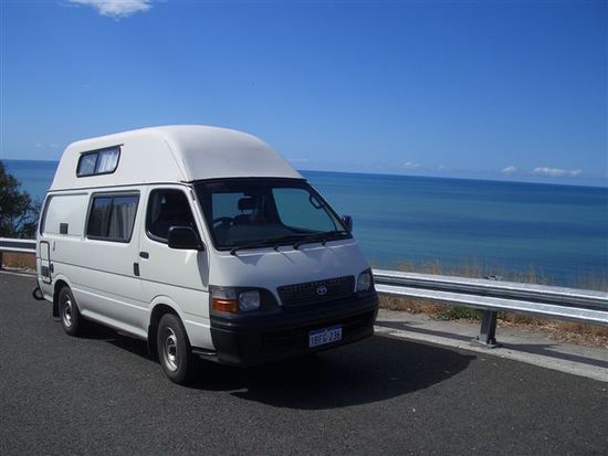 unser geiler camper...super..der ist mit uns 6300km weit gereist