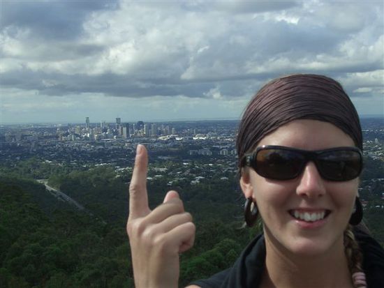 habt ihr das gesehen?? kudi traegt brisbane auf dem finger,hahahaha
