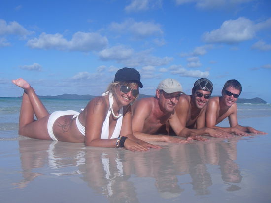 Schweizer - Marisa, Thomas, Ich, Marc
Unsere Reisetruppe fuer ca. 1 Woche