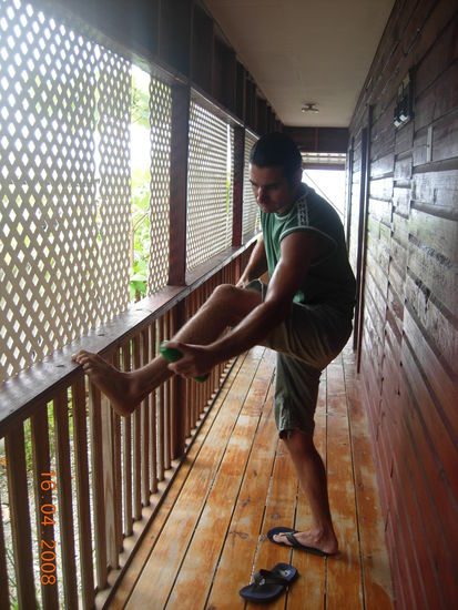 Es ist immer wieder noetig sich gruendlich mit Moskitospray einzuspruehen.