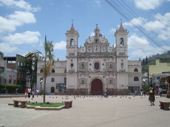 Eine der vielen Kirchen von Tegucigalpa
