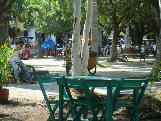 Gemuetlicher Jasstisch am Parque Central