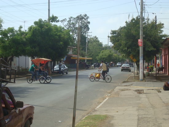 Die Panamericana fuehrt mitten durch Rivas