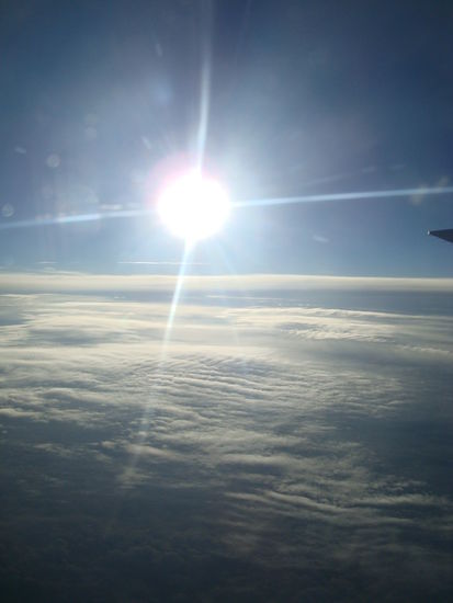 Ueber den Wolken, muss die Freiheit..........