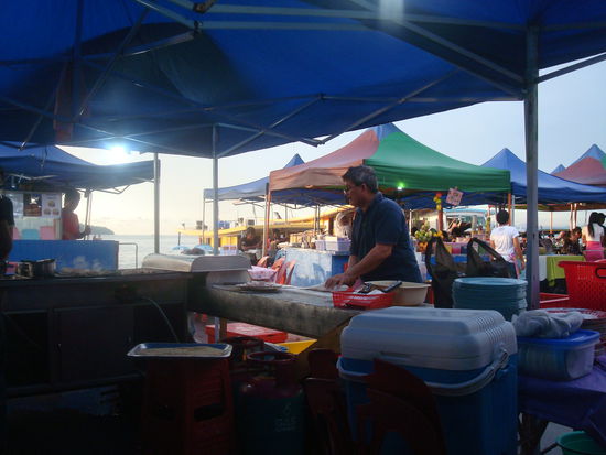 Hier wird gerade unser Abendessen f(r)isch zubereitet