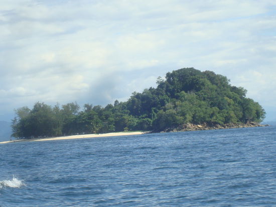 Wir besuchen die kleine Insel Mamutik